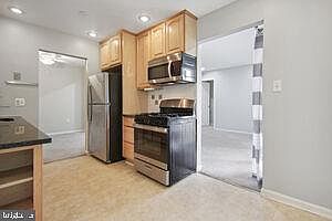 4th image of 884 College Pkwy APT 203
