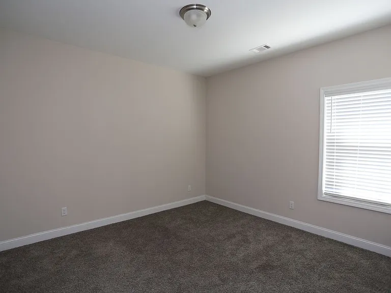 104 Old Auburn Ln — Photo 11
