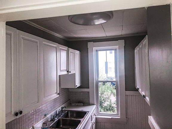 2nd image of 26 Westland St #1