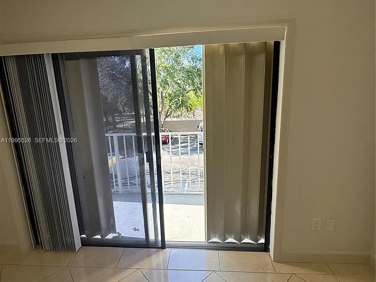 9301 SW 92nd Ave #210-C — Photo 21