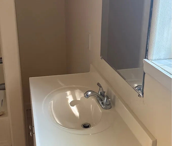 807 SE East Slope Rd #1 — Photo 9
