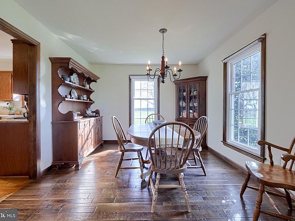 4th image of 2211 Gamber Rd