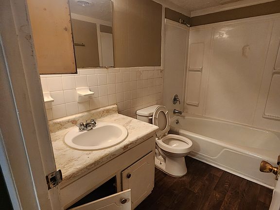4th image of 3211-2 Tallywood Dr