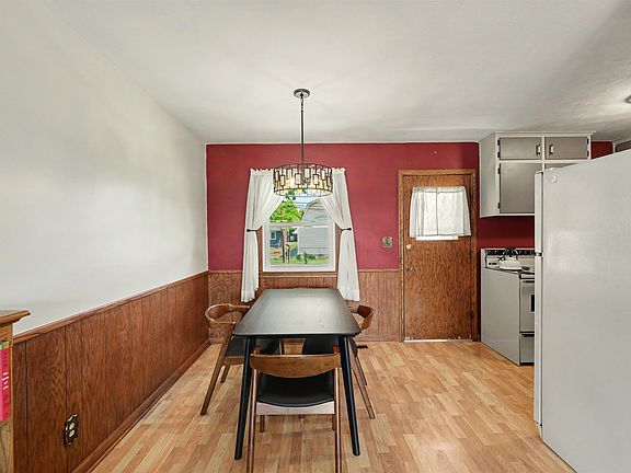 5th image of 1317 Indian Rock Ln