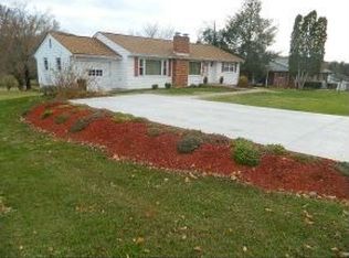 237 Old Stage Coach Rd, Blountville, TN 37617