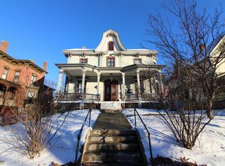 204 S Union St APT 7, Burlington, VT 05401