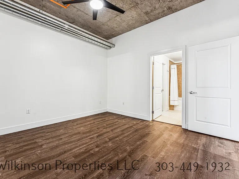 3301 Arapahoe Ave #325 — Photo 13