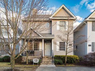 17 Treeside Lane, Lakewood, NJ 08701