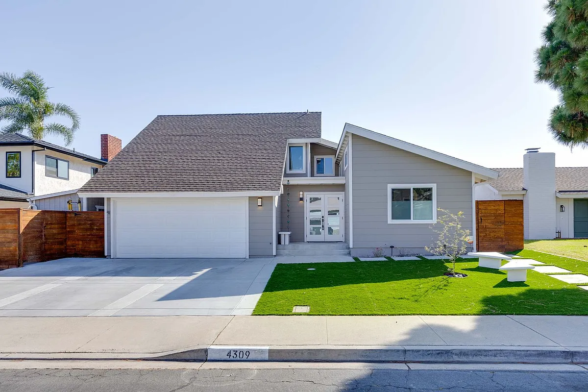 Building Photo - 4309 Sea Bright Dr