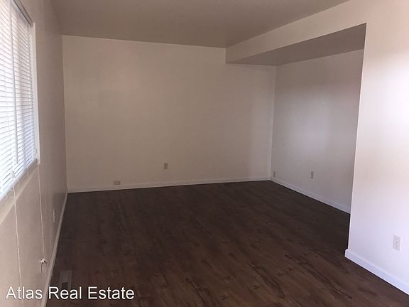 4th image of 930 W Moreno Ave APT 4