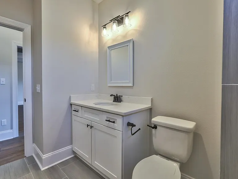 43 Sarlan Garden Dr — Photo 28