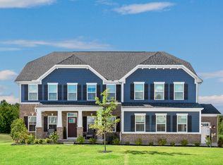 8834 Orchard Garden Dr, Centerville, OH 45458