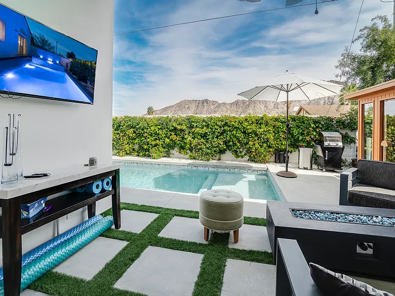 54620 Avenida Diaz — Photo 10