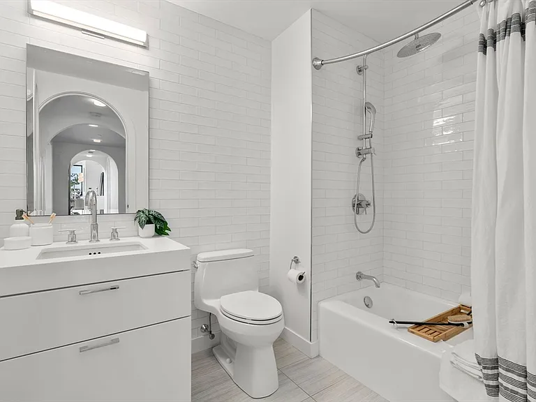 300 Pier 4 Blvd #6D — Photo 20