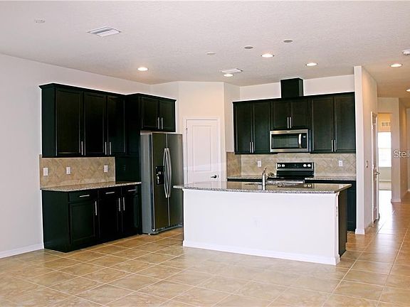 4th image of 8356 Olive Brook Dr