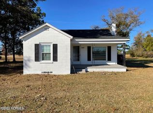 549 Pine Ridge Rd, Clinton, NC 28328