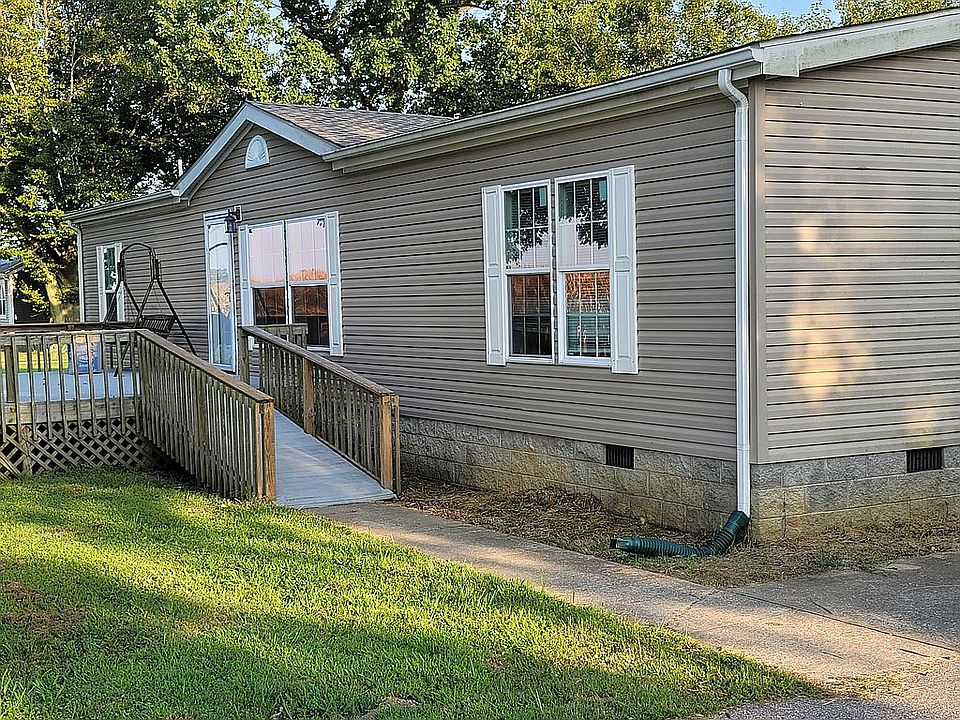 1st image of 4411 Wayne Bridge Rd