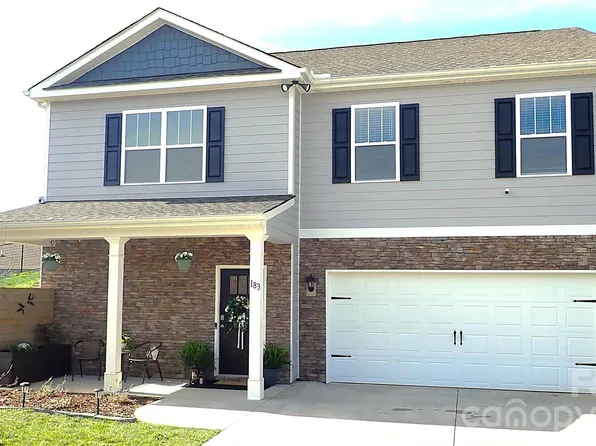 183 Marathon Ln, Candler, NC 28715