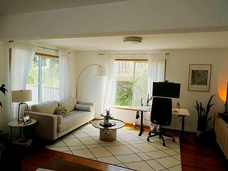6404 Latona Ave NE — Photo 3