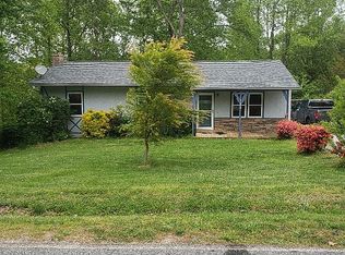 125 Frost Rd, Saluda, NC 28773