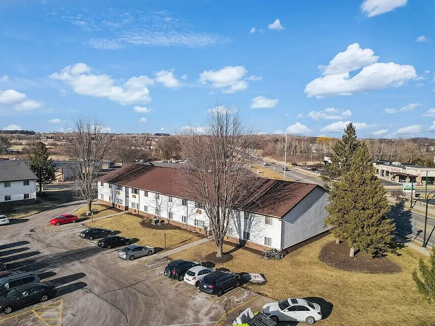 Sunset Lane Apartments — Photo 1