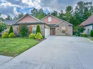 285 Devonshire Ave, Johnson City, TN 37601