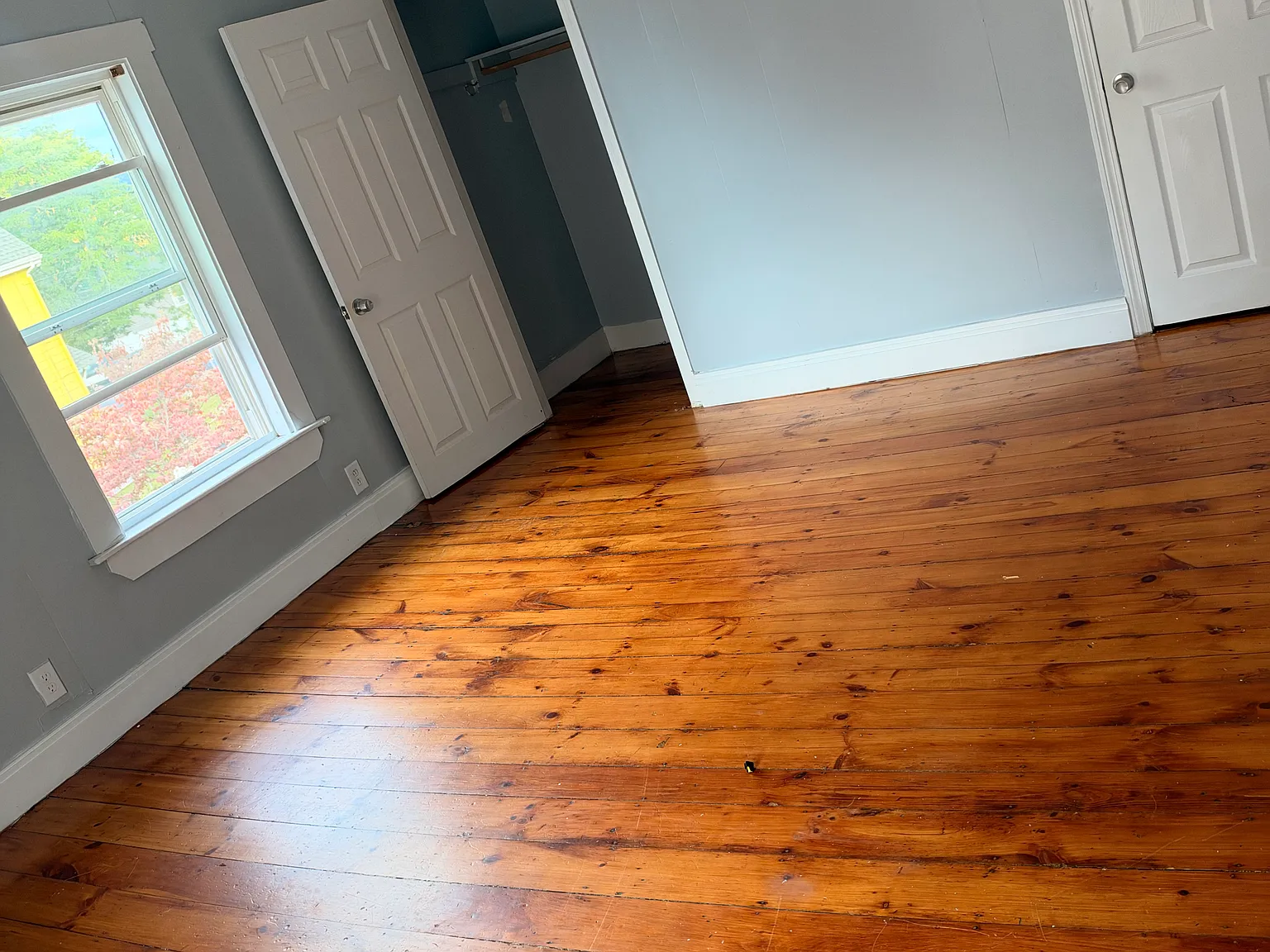 3 bed, $3,000 — Photo 4