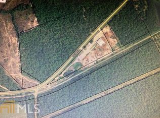 200 Sawmill Rd, Ailey, GA 30410