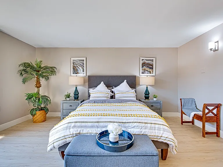 The Meridian at Laguna Hills - 55+ Active Adult Apartments — Photo 18