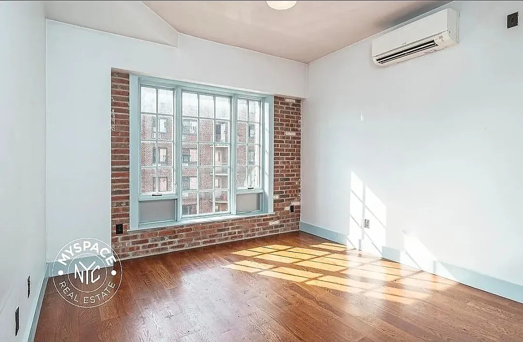 210 Putnam Avenue — Photo 1