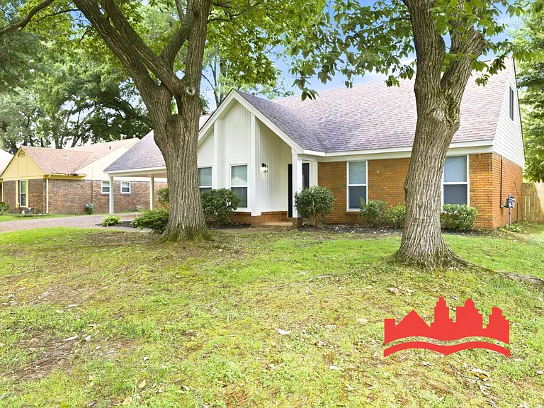 3281 Foxgate Dr — Photo 3