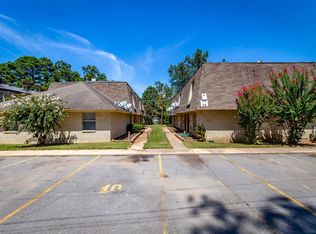 412 E 3rd St, Lonoke, AR 72086