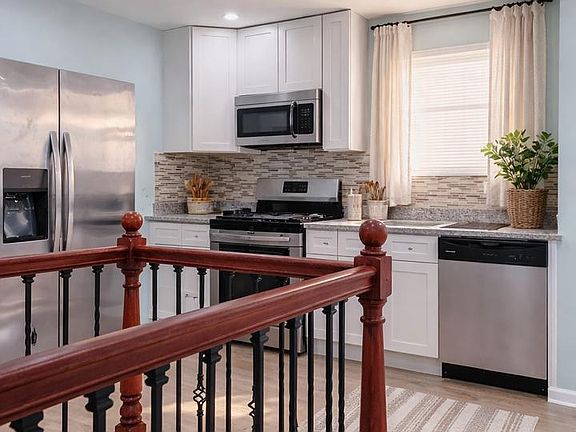 5th image of 3307 Rutgers St