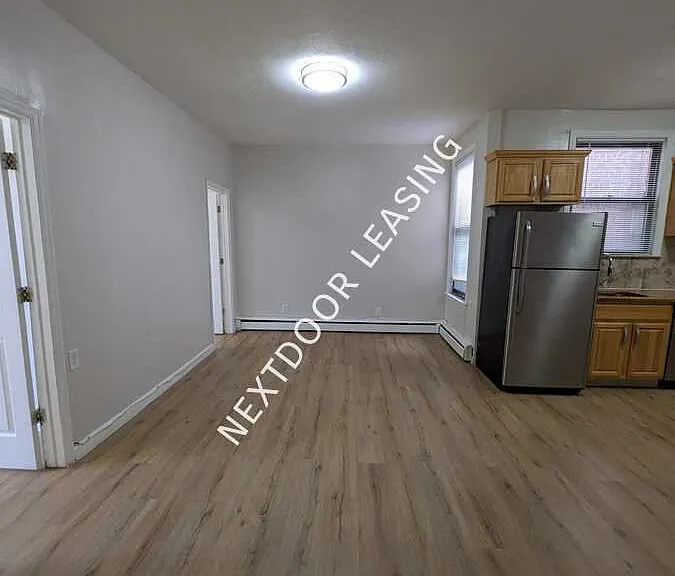 998 Broadway #2M — Photo 4