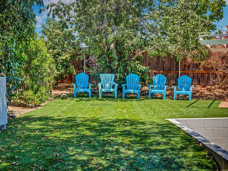 4191 Mount Everest Blvd — Photo 55