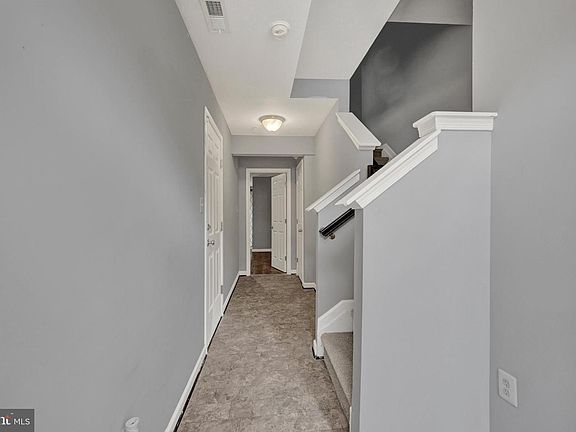 2nd image of 713 English Ivy Way