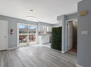 C4 Carver Pl, Lawrenceville, NJ 08648