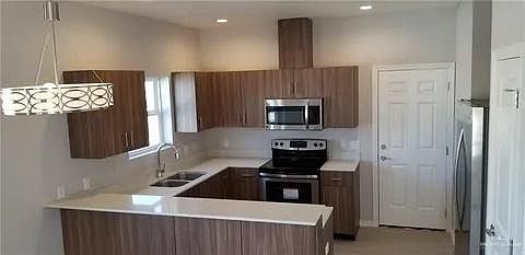 1st image of 503 Newport Ave APT 4