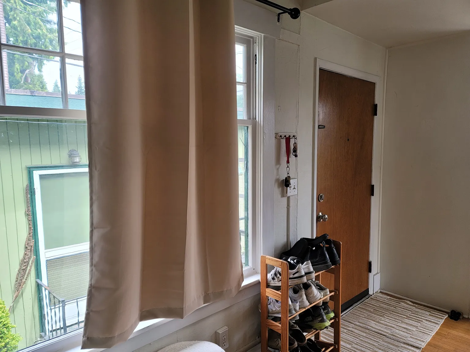 4 bed, 2970 sqft, $4,495 — Photo 3