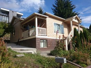 1352 Yakima Ave S, Seattle, WA 98144