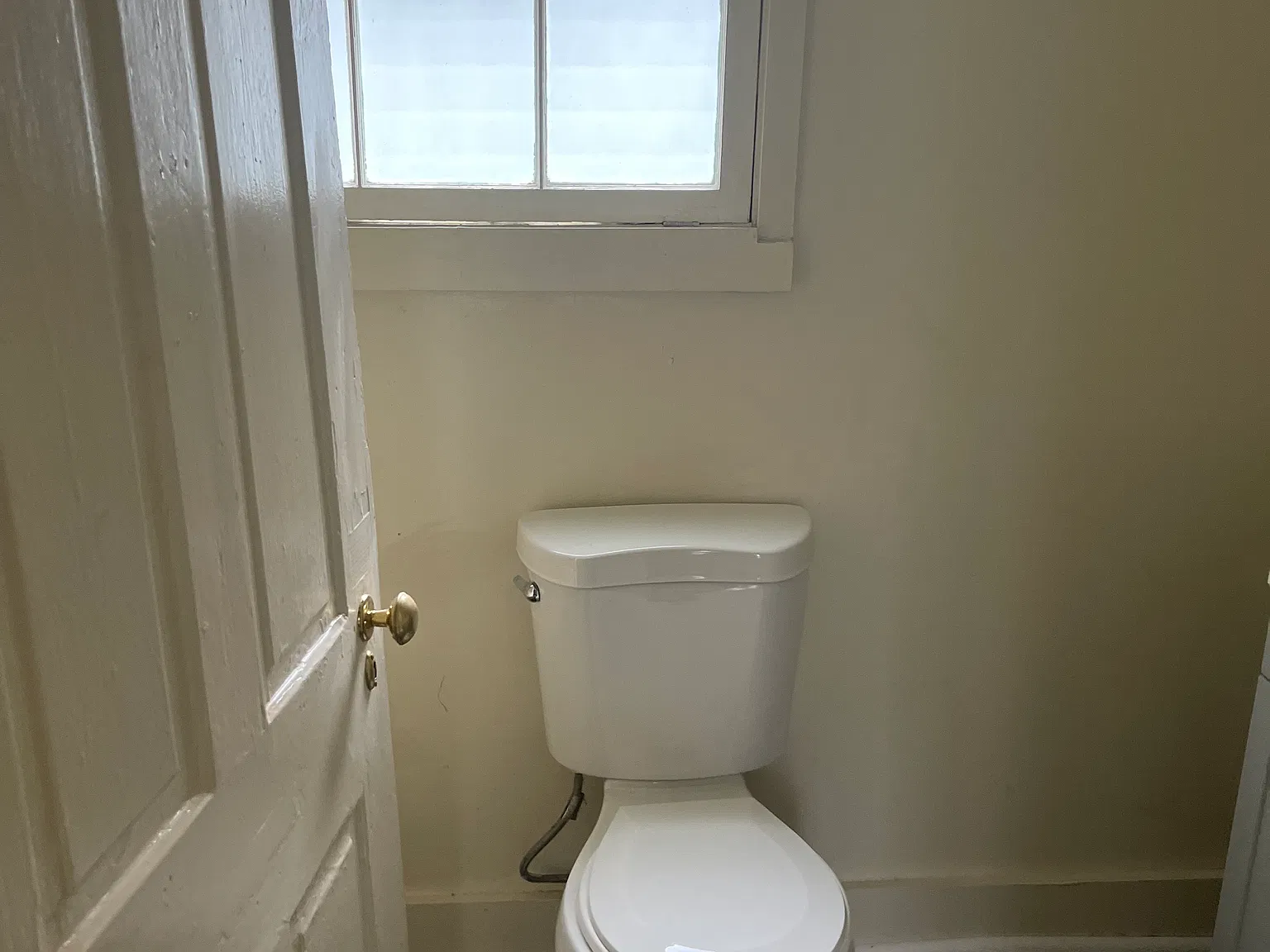 1 bed, 900 sqft, $1,175 — Photo 2