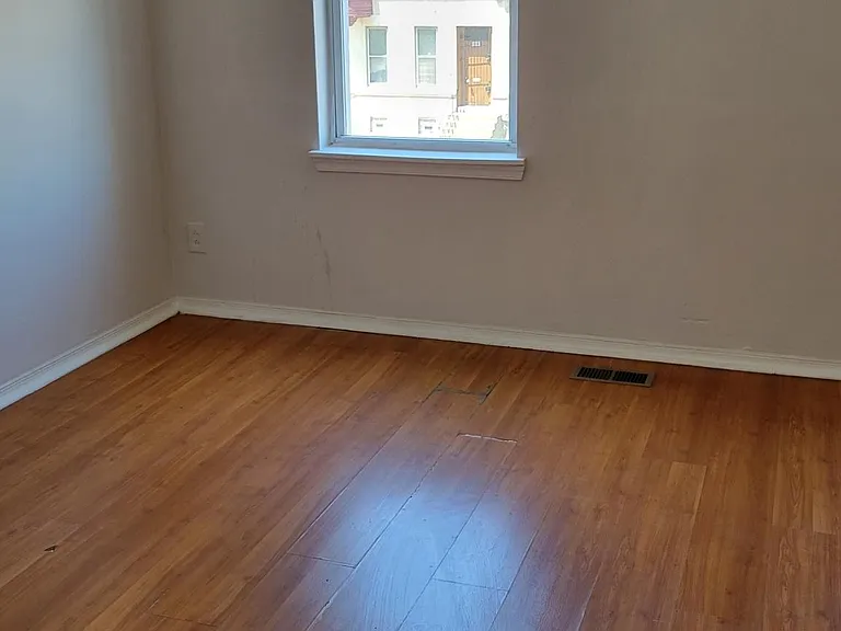 2819 N Broad St #3 — Photo 2