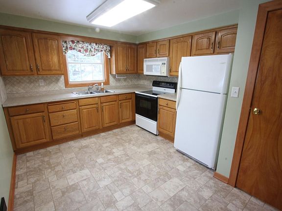 2nd image of 318 E Monico St #E