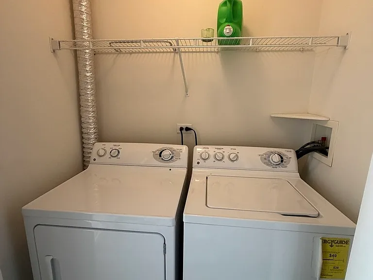 2503 Oak Tree Ln #0 — Photo 11