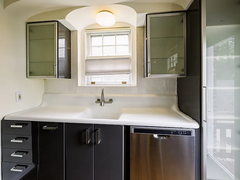4441 Brandywine St NW — Photo 15
