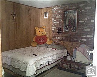 4th image of 4811 Stewart Ave