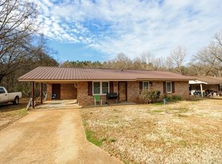 1004 Mill St, New Albany, MS 38652
