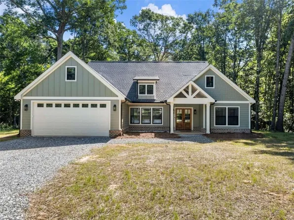 1885 Post Rd, Cleveland, GA 30528