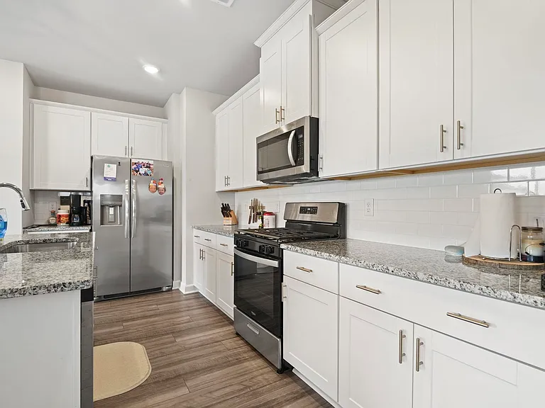 2325 Copper Creek Loop — Photo 4