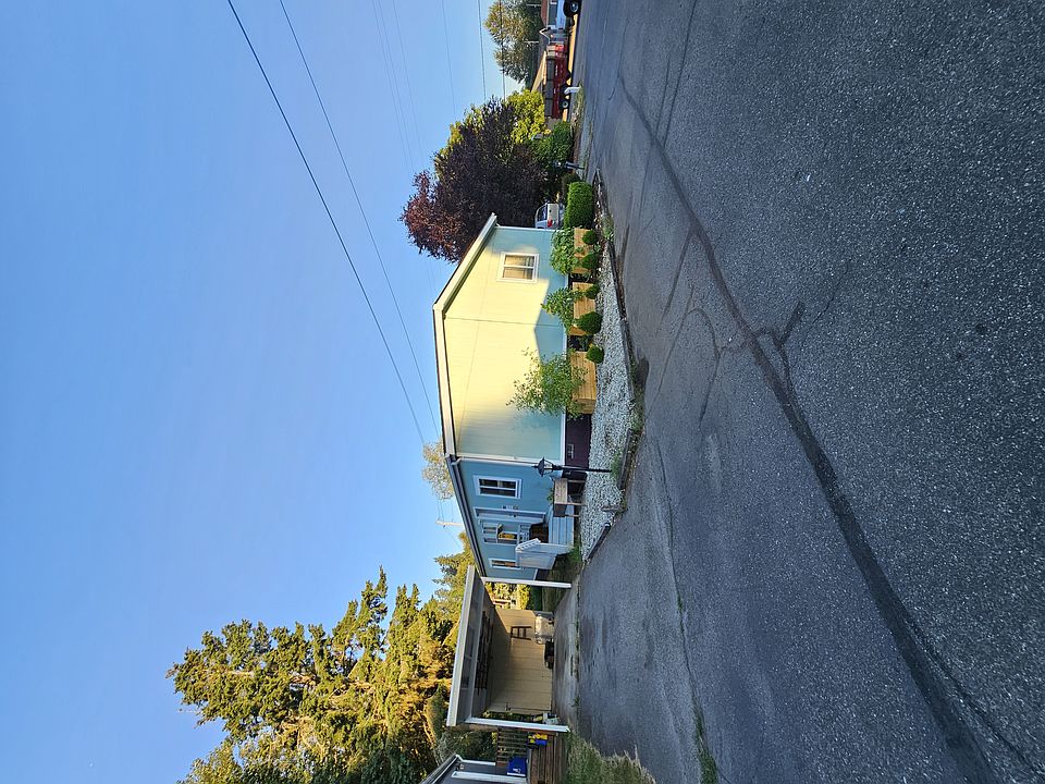 2nd image of 8402 143rd Avenue Ct E #1